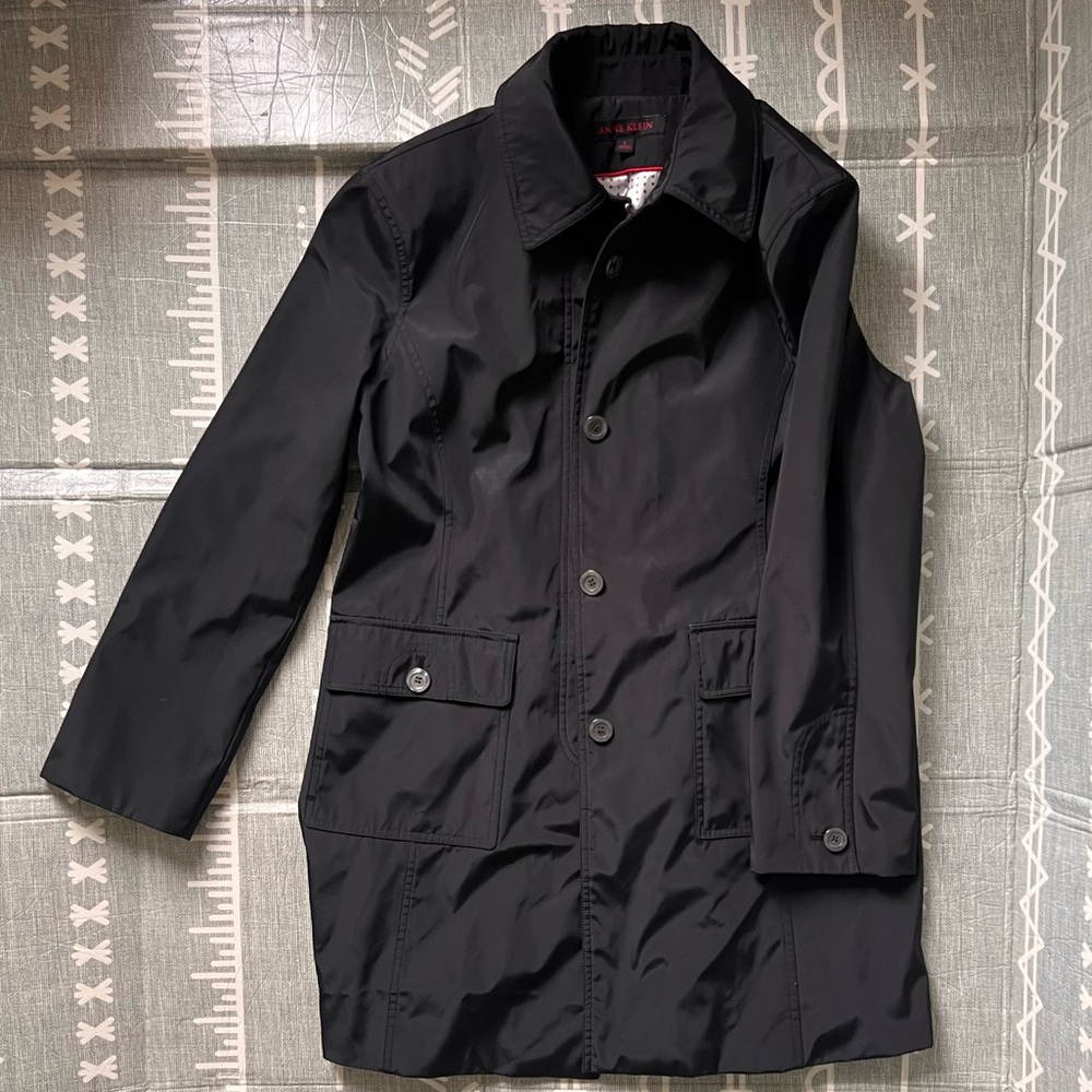 Women’s Anne Klein Raincoat, Size L